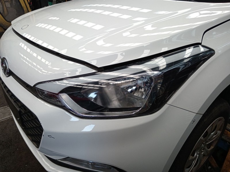 Recambio de faro izquierdo para hyundai i20 ii (gb, ib) 1.4 crdi referencia OEM IAM   