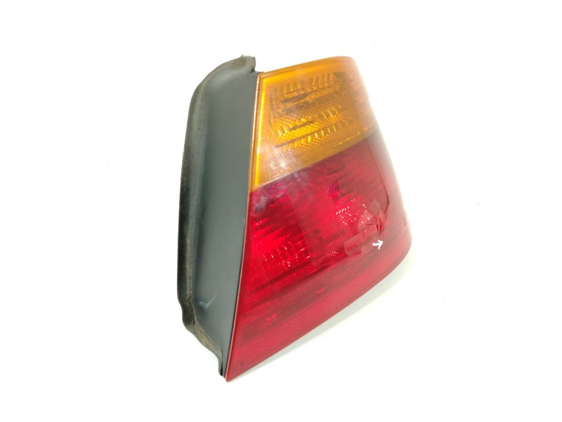 Recambio de piloto trasero derecho para bmw 3 (e46) 320 i referencia OEM IAM 8364726 63218364726 63218383100