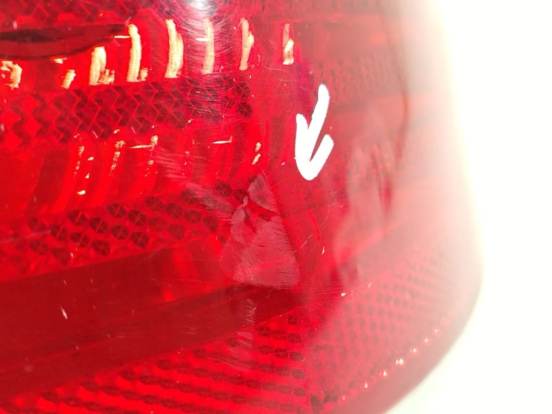 Recambio de piloto trasero derecho para bmw 3 (e46) 320 i referencia OEM IAM 8364726 63218364726 63218383100