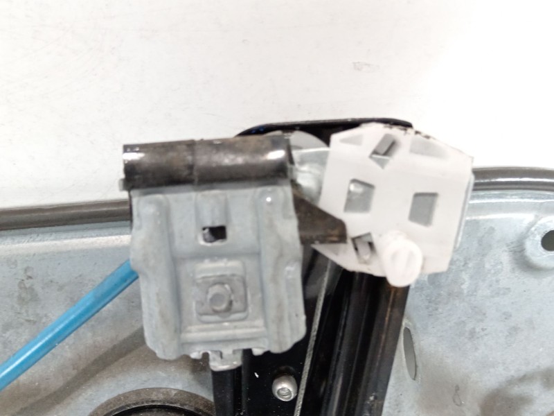 Recambio de elevalunas delantero izquierdo para seat ibiza iii (6l1) 1.2 referencia OEM IAM 6L3837751BF 6L3837755T 