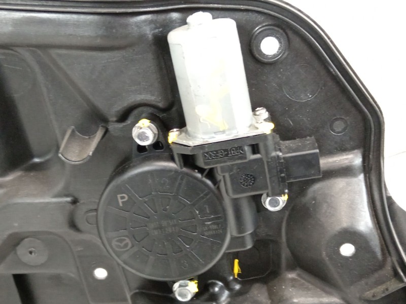 Recambio de elevalunas delantero izquierdo para mazda 2 (de_, dh_) 1.5 (de5fs) referencia OEM IAM D6515997XB 8070232 