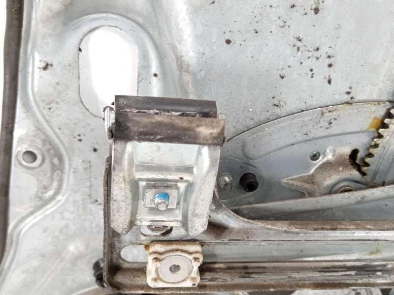 Recambio de elevalunas trasero izquierdo para ford kuga i 2.0 tdci referencia OEM IAM 7M51R045H23A 7M51R24995DB 7M5T14B534AC