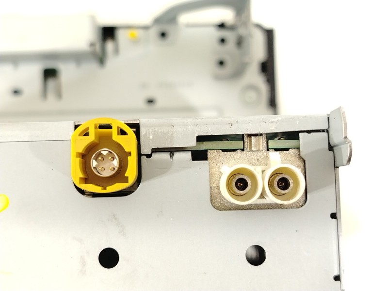 Recambio de sistema audio / radio cd para seat leon (5f1) i-tech referencia OEM IAM 5F0035869A A2C91733500 