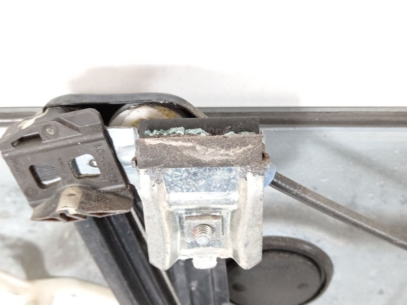 Recambio de elevalunas delantero derecho para seat ibiza iii (6l1) 1.4 tdi referencia OEM IAM 6L3837752CQ 6L2959801 6L3837756