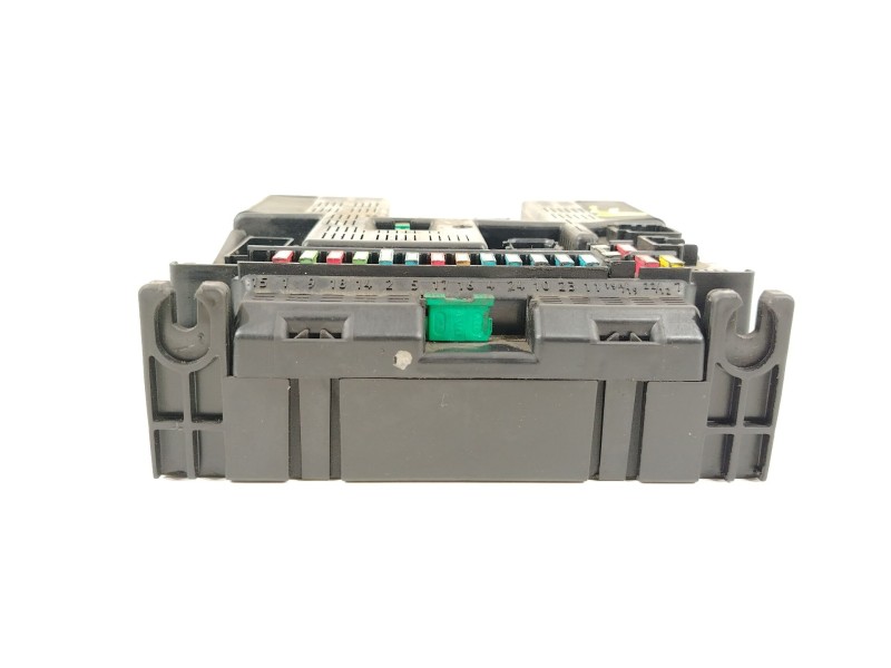 Recambio de caja reles / fusibles para peugeot 307 (3a/c) 2.0 hdi 90 referencia OEM IAM 9644098180 9636760580 