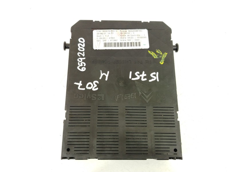 Recambio de caja reles / fusibles para peugeot 307 (3a/c) 2.0 hdi 90 referencia OEM IAM 9644098180 9636760580 