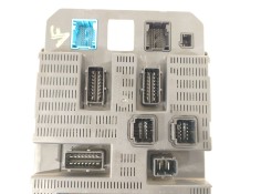 Recambio de caja reles / fusibles para citroën c4 i (lc_) 1.6 hdi referencia OEM IAM 9663798480 BSI2004P08  2