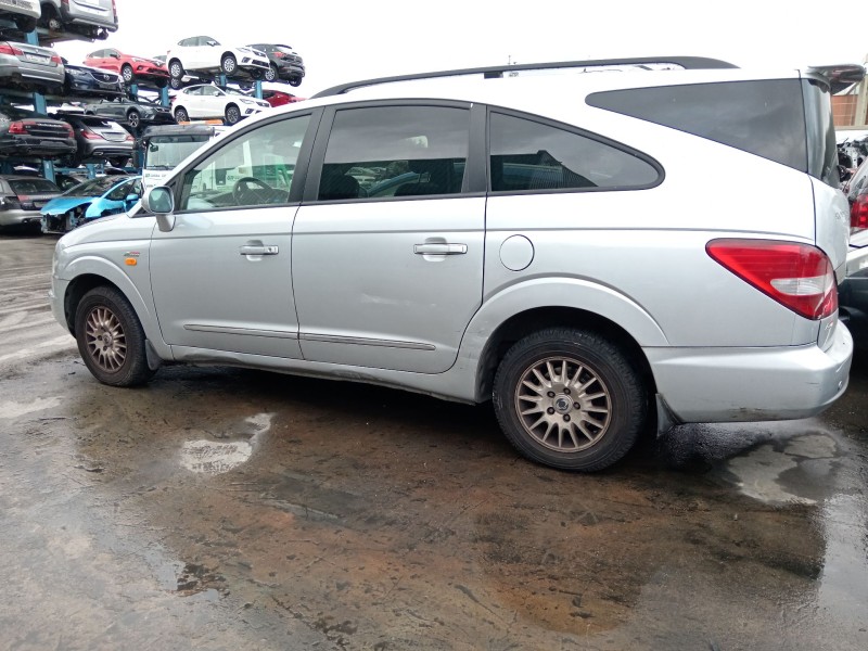 ssangyong rodius i del año 2006