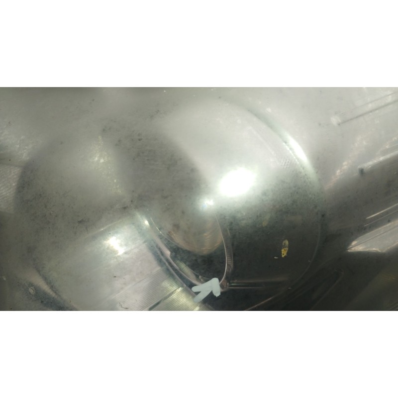 Recambio de faro izquierdo para toyota avensis sedán (_t27_) 2.0 d-4d (adt270_) referencia OEM IAM 8117005310 8116605310 