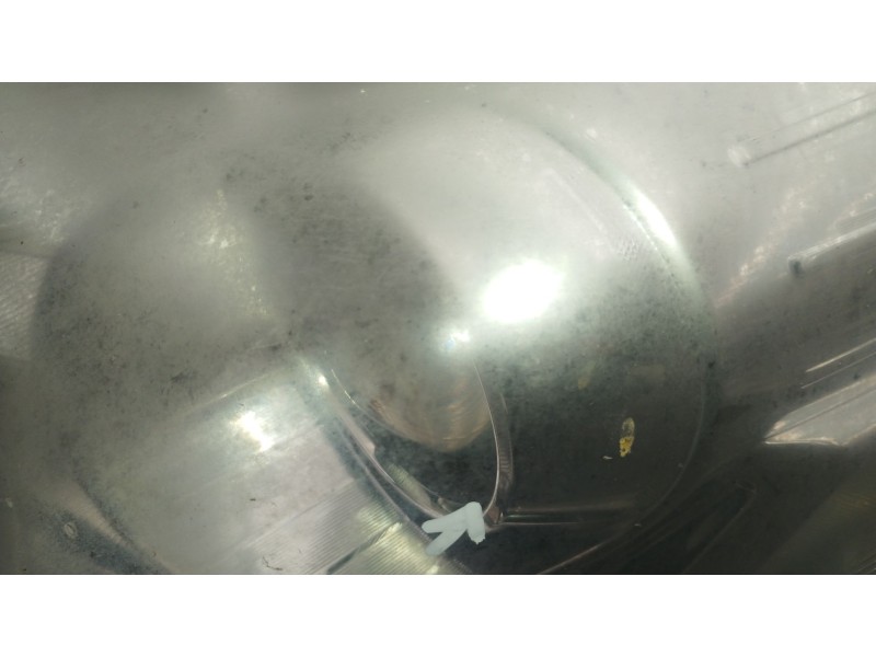 Recambio de faro izquierdo para toyota avensis sedán (_t27_) 2.0 d-4d (adt270_) referencia OEM IAM 8117005310 8116605310 