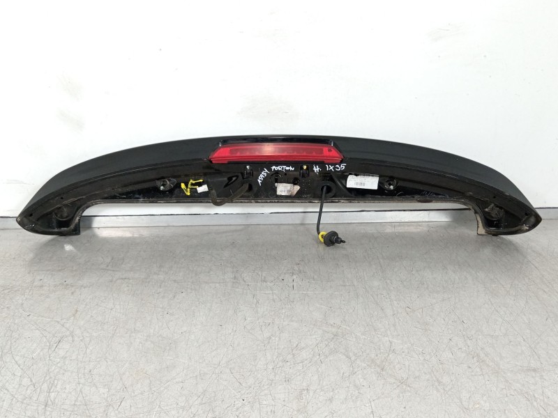 Recambio de aleron trasero para hyundai ix35 (lm, el, elh) 1.7 crdi referencia OEM IAM 872102Y000  