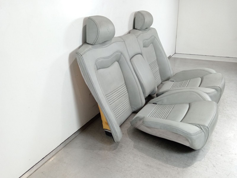 Recambio de asientos traseros para maserati granturismo s referencia OEM IAM 0030901505  