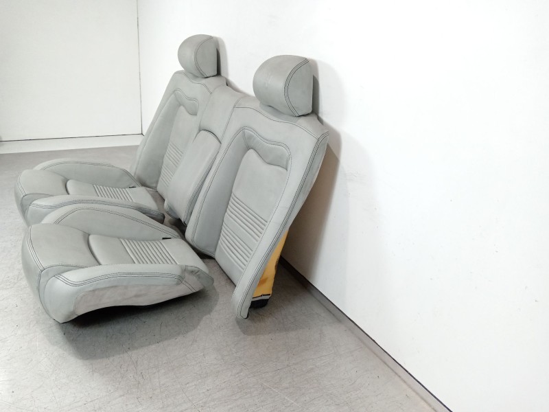 Recambio de asientos traseros para maserati granturismo s referencia OEM IAM 0030901505  