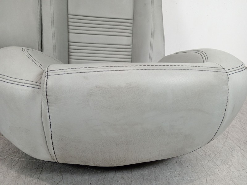 Recambio de asientos traseros para maserati granturismo s referencia OEM IAM 0030901505  