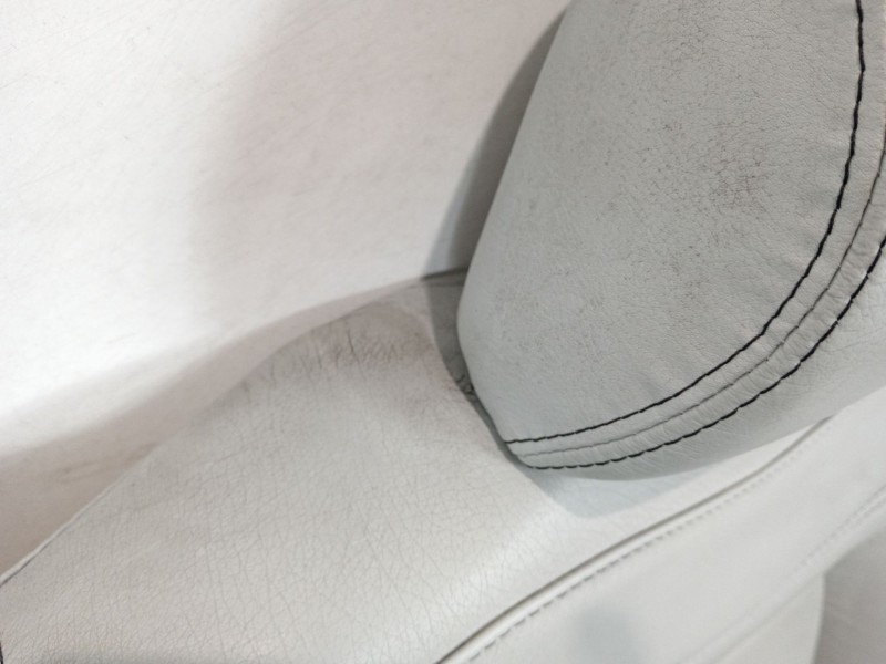 Recambio de asientos traseros para maserati granturismo s referencia OEM IAM 0030901505  