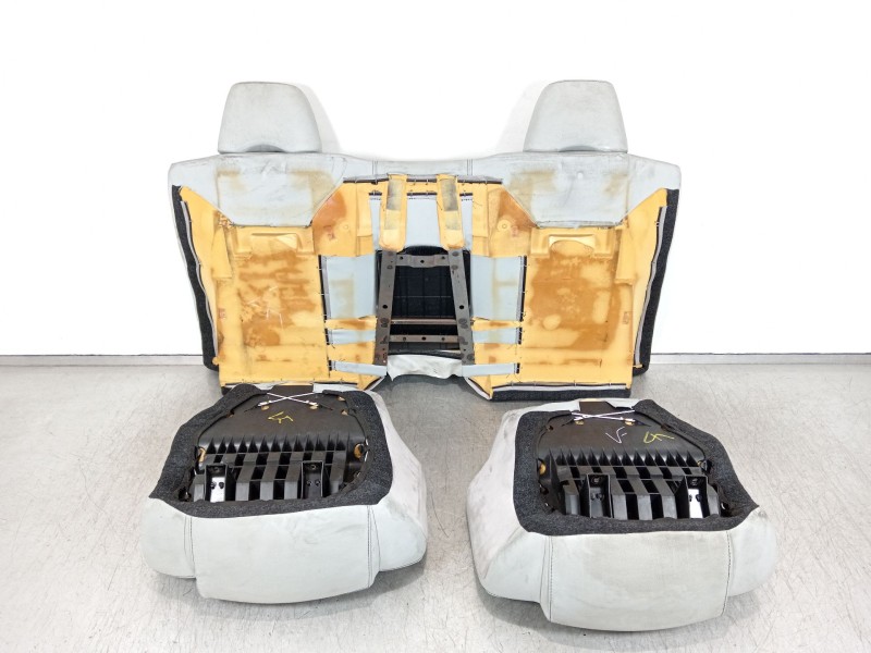 Recambio de asientos traseros para maserati granturismo s referencia OEM IAM 0030901505  