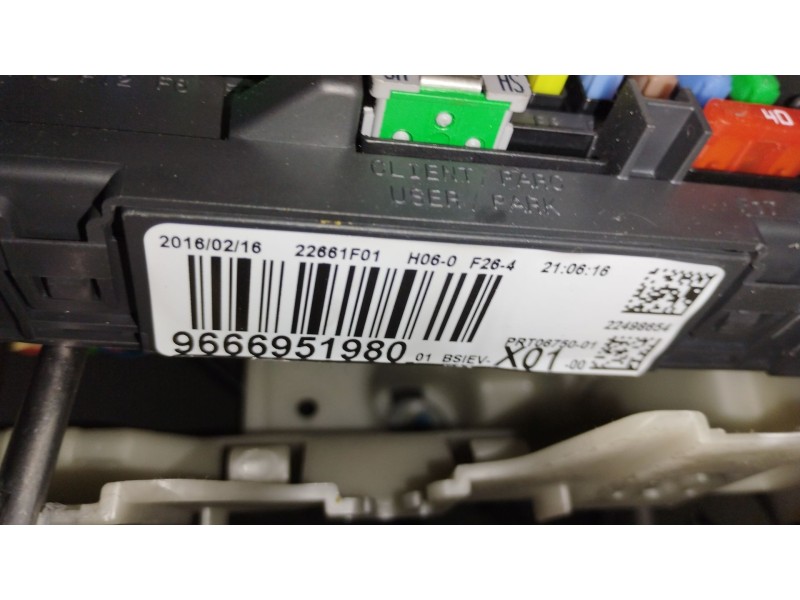 Recambio de caja reles / fusibles para citroën ds3 (sa_) 1.6 bluehdi 100 referencia OEM IAM 9666951980  