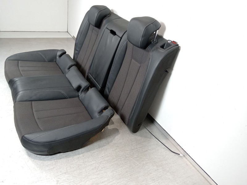 Recambio de asientos traseros para audi a5 coupe (f53) s line edition referencia OEM IAM 8W6885375H  