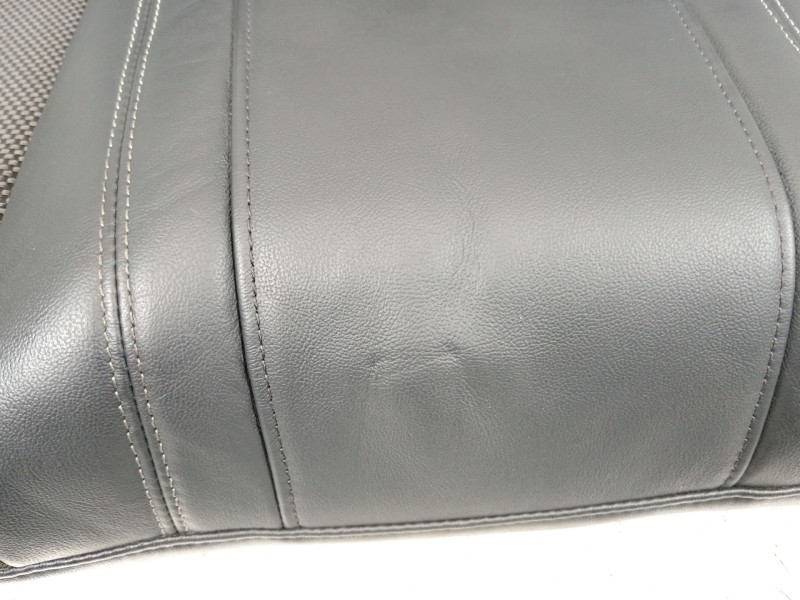 Recambio de asientos traseros para audi a5 coupe (f53) s line edition referencia OEM IAM 8W6885375H  