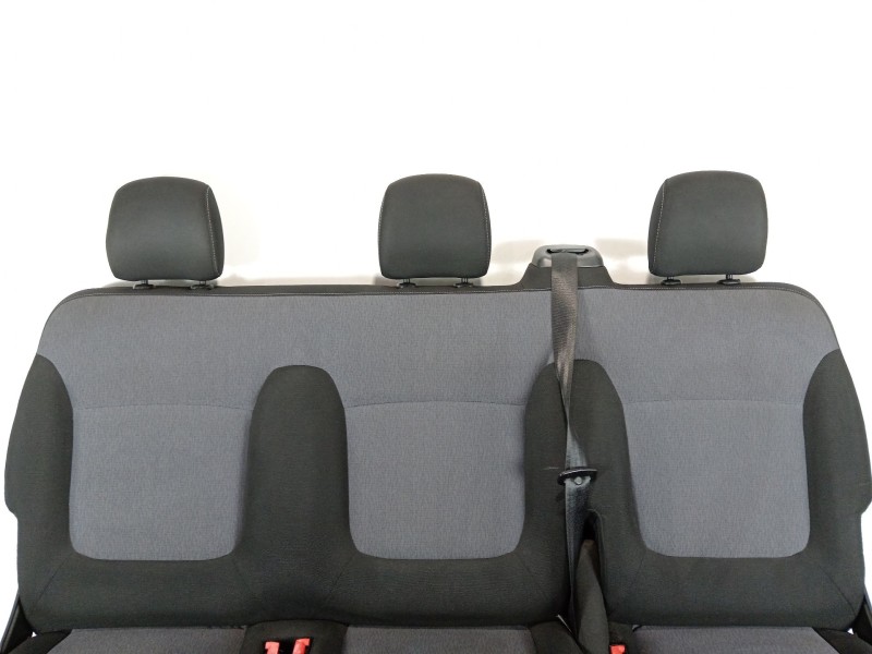 Recambio de asientos traseros para opel vivaro b kasten/combi combi l1 2.7t referencia OEM IAM 93453271 95517385 