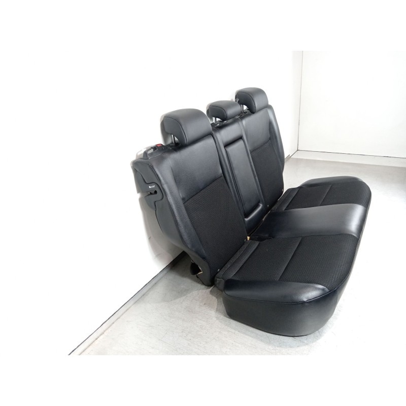 Recambio de asientos traseros para citroën c4 aircross 1.6 hdi 115 referencia OEM IAM 091008932201A 1607520380 1607896380
