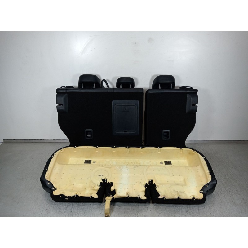 Recambio de asientos traseros para citroën c4 aircross 1.6 hdi 115 referencia OEM IAM 091008932201A 1607520380 1607896380