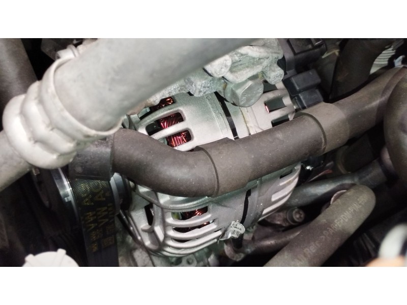 Recambio de alternador para seat leon (5f1) 1.6 tdi referencia OEM IAM CAL10379AS 13430500 