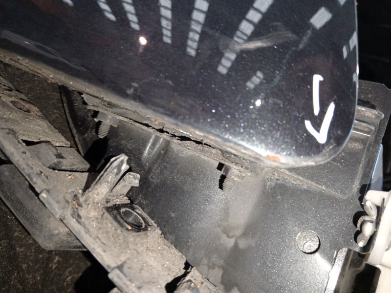 Recambio de aleta delantera derecha para peugeot 508 sw i (8e_) 2.2 hdi referencia OEM IAM   