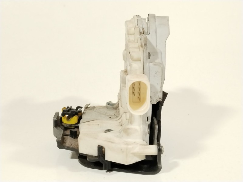 Recambio de cerradura puerta delantera derecha para audi a4 avant (8e) 2.0 tdi referencia OEM IAM 8E1837016AA  