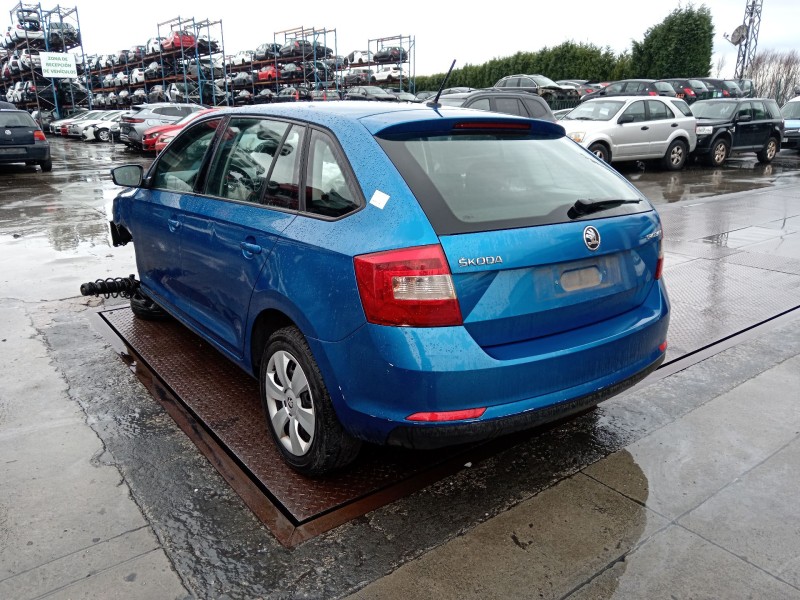 skoda rapid spaceback (nh1) del año 2015