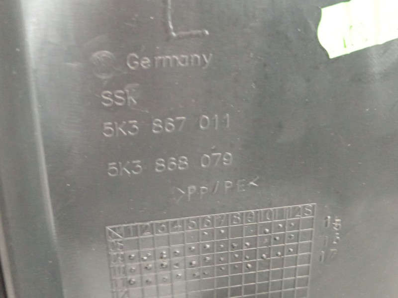 Recambio de guarnecido puerta delantera izquierda para volkswagen golf vi (5k1) gti referencia OEM IAM 5k3867011  