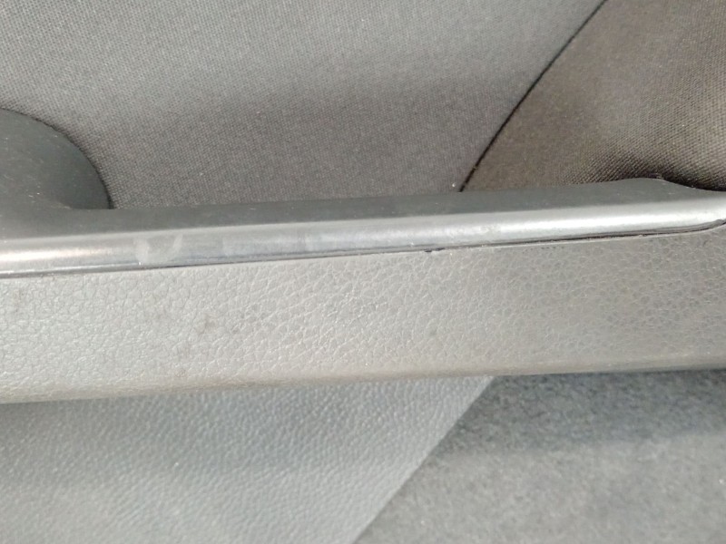 Recambio de guarnecido puerta delantera derecha para volkswagen golf vi (5k1) gti referencia OEM IAM 5k3867012  