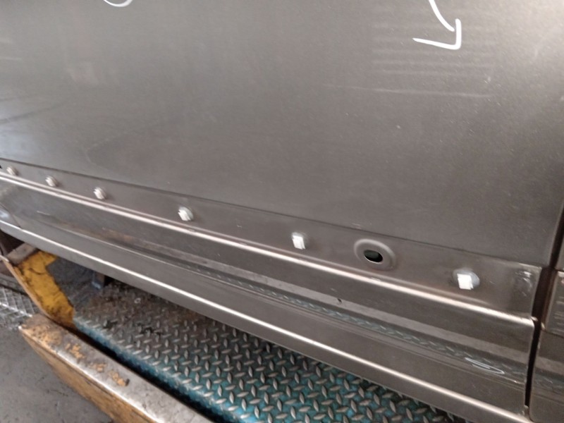 Recambio de puerta delantera izquierda para peugeot 308 sw i (4e_, 4h_) 1.6 hdi referencia OEM IAM   