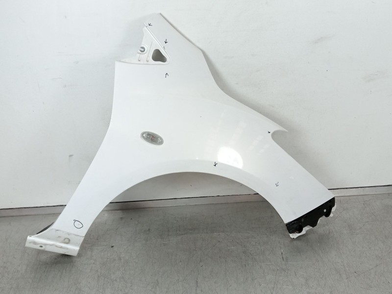 Recambio de aleta delantera derecha para mazda 2 (de_, dh_) 1.5 (de5fs) referencia OEM IAM D01G52111B  