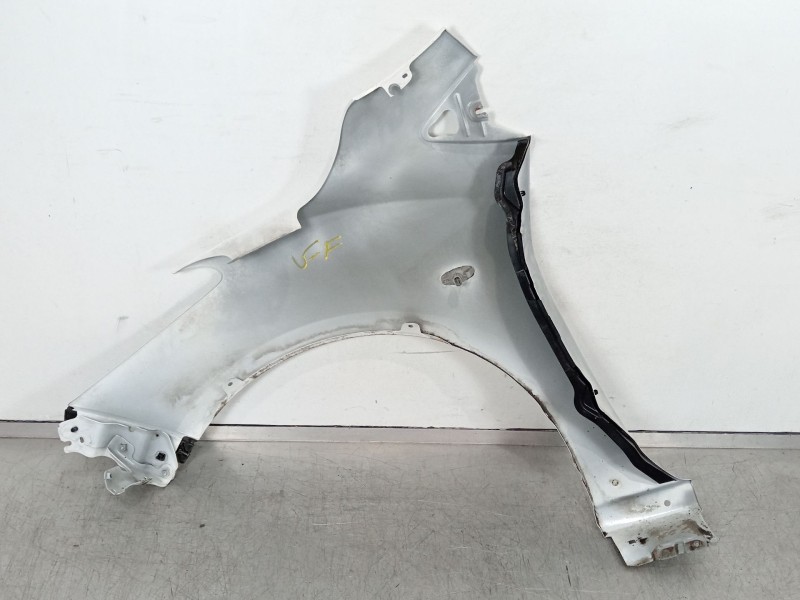 Recambio de aleta delantera derecha para mazda 2 (de_, dh_) 1.5 (de5fs) referencia OEM IAM D01G52111B  