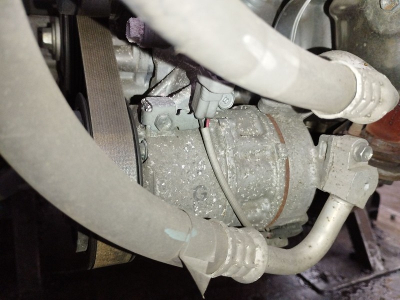 Recambio de compresor aire acondicionado para toyota yaris active referencia OEM IAM 4472502500 5TSE10C 883100DA90