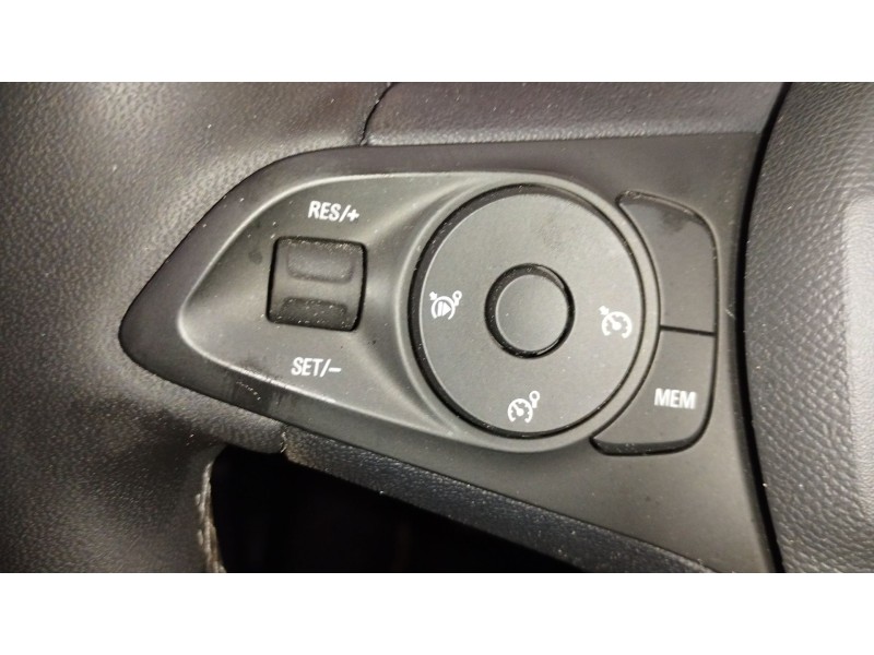 Recambio de volante para opel corsa f (p2jo) 1.2 (68) referencia OEM IAM 2332010760  