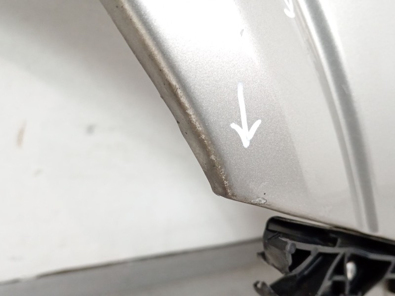 Recambio de aleta delantera derecha para opel vectra c (z02) 2.2 dti 16v (f69) referencia OEM IAM 93185702  