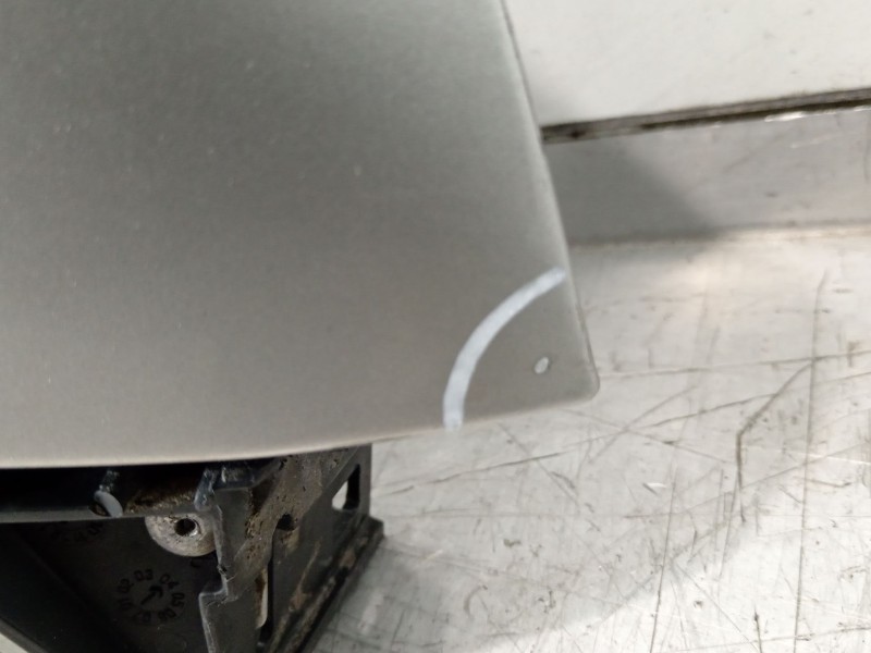 Recambio de aleta delantera derecha para opel vectra c (z02) 2.2 dti 16v (f69) referencia OEM IAM 93185702  