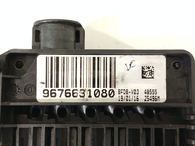 Recambio de caja reles / fusibles para citroën ds3 (sa_) 1.6 bluehdi 100 referencia OEM IAM 9676631080  