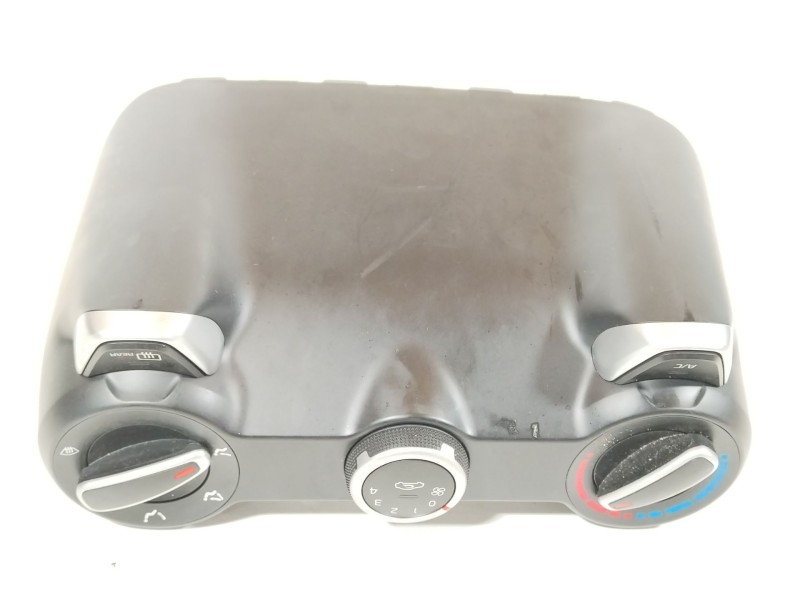 Recambio de mando calefaccion / aire acondicionado para kia stonic (yb) 1.2 cvvt referencia OEM IAM 97250H8120  