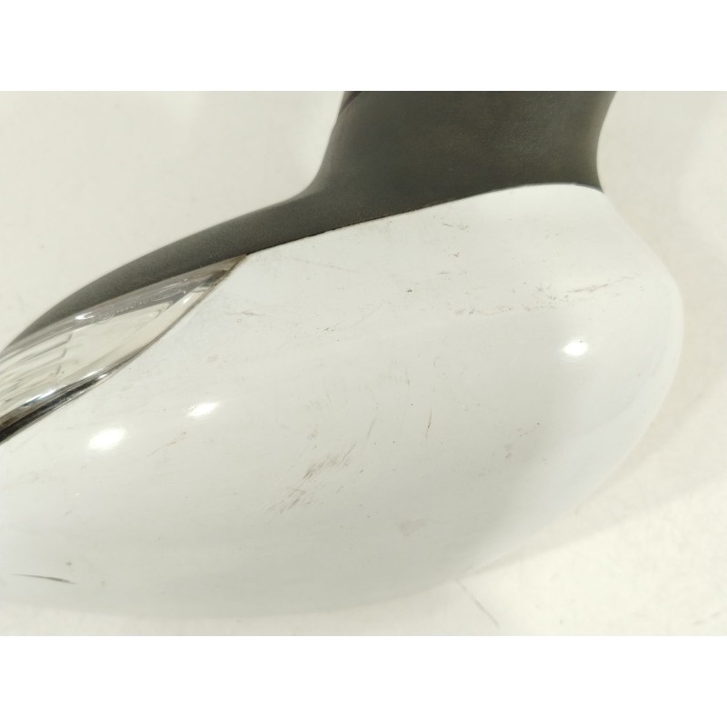 Recambio de retrovisor izquierdo para ford fiesta vi (cb1, ccn) 1.4 tdci referencia OEM IAM 8A6117683FJ5YYW 1753824 