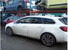 opel astra j sports tourer (p10) del año 2015