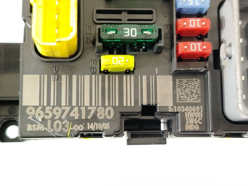 Recambio de caja reles / fusibles para citroën c2 (jm_) 1.1 referencia OEM IAM 9659741780 BSML0300 