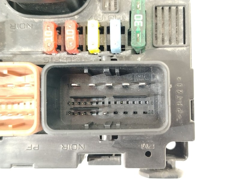 Recambio de caja reles / fusibles para peugeot 307 (3a/c) 1.6 hdi 110 referencia OEM IAM 9659742080 BSML0600 