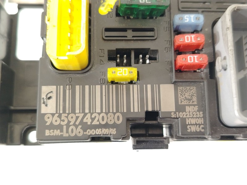 Recambio de caja reles / fusibles para peugeot 307 (3a/c) 1.6 hdi 110 referencia OEM IAM 9659742080 BSML0600 