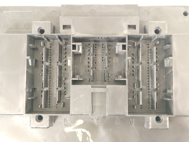 Recambio de modulo electronico para seat leon (5f1) 1.6 tdi referencia OEM IAM 5Q0937084CD A2C98111607 BCMPQ37H