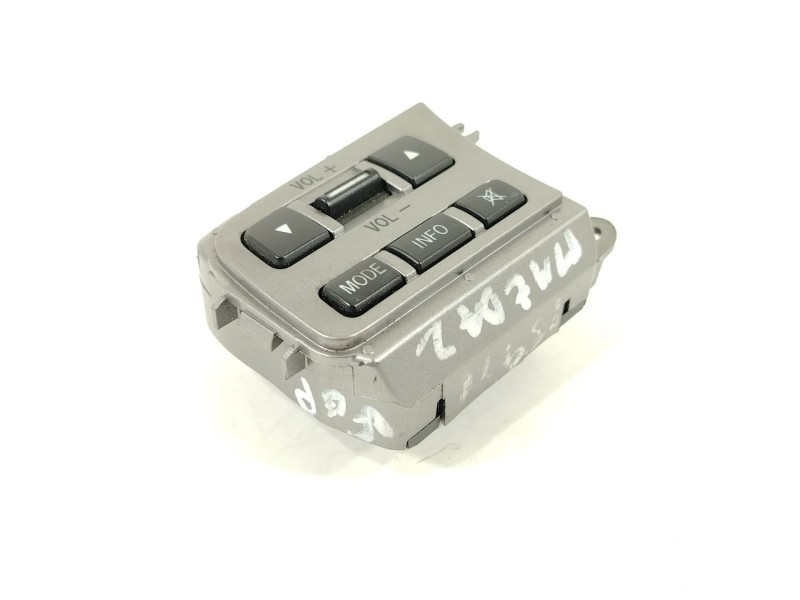 Recambio de mando volante para mazda 2 (de_, dh_) 1.3 (de3fs) referencia OEM IAM DF74664M0 03744311 03746411