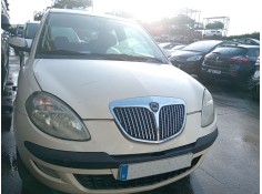 lancia ypsilon (843_) del año 2004 2