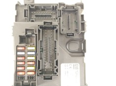 Recambio de caja reles / fusibles para opel corsa d (s07) 1.3 cdti (l08, l68) referencia OEM IAM 13424261 401154265 28372267 2